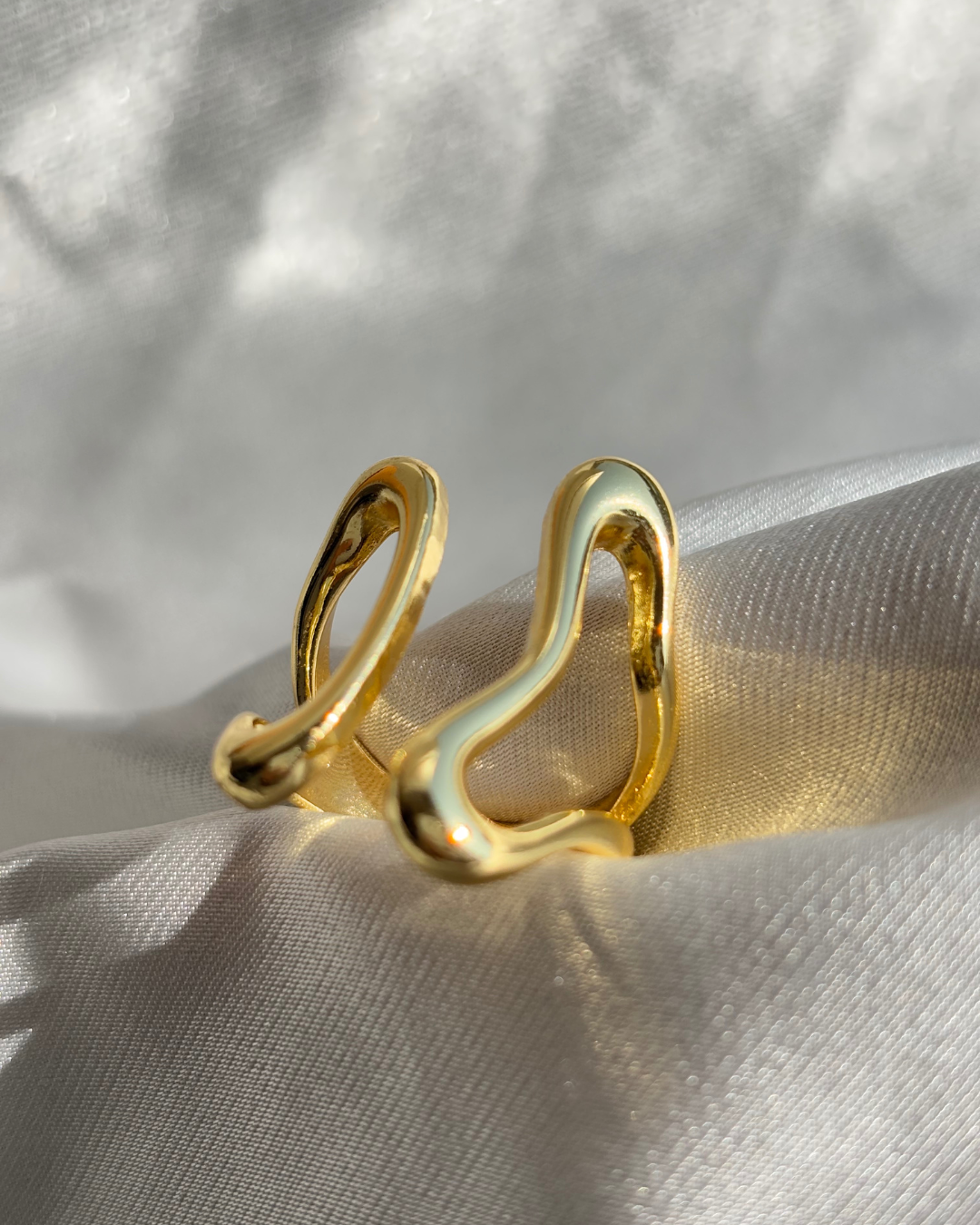 Asymmetrical Ring - 18K Gold Plated | Waterproof | Anti-Tarnish