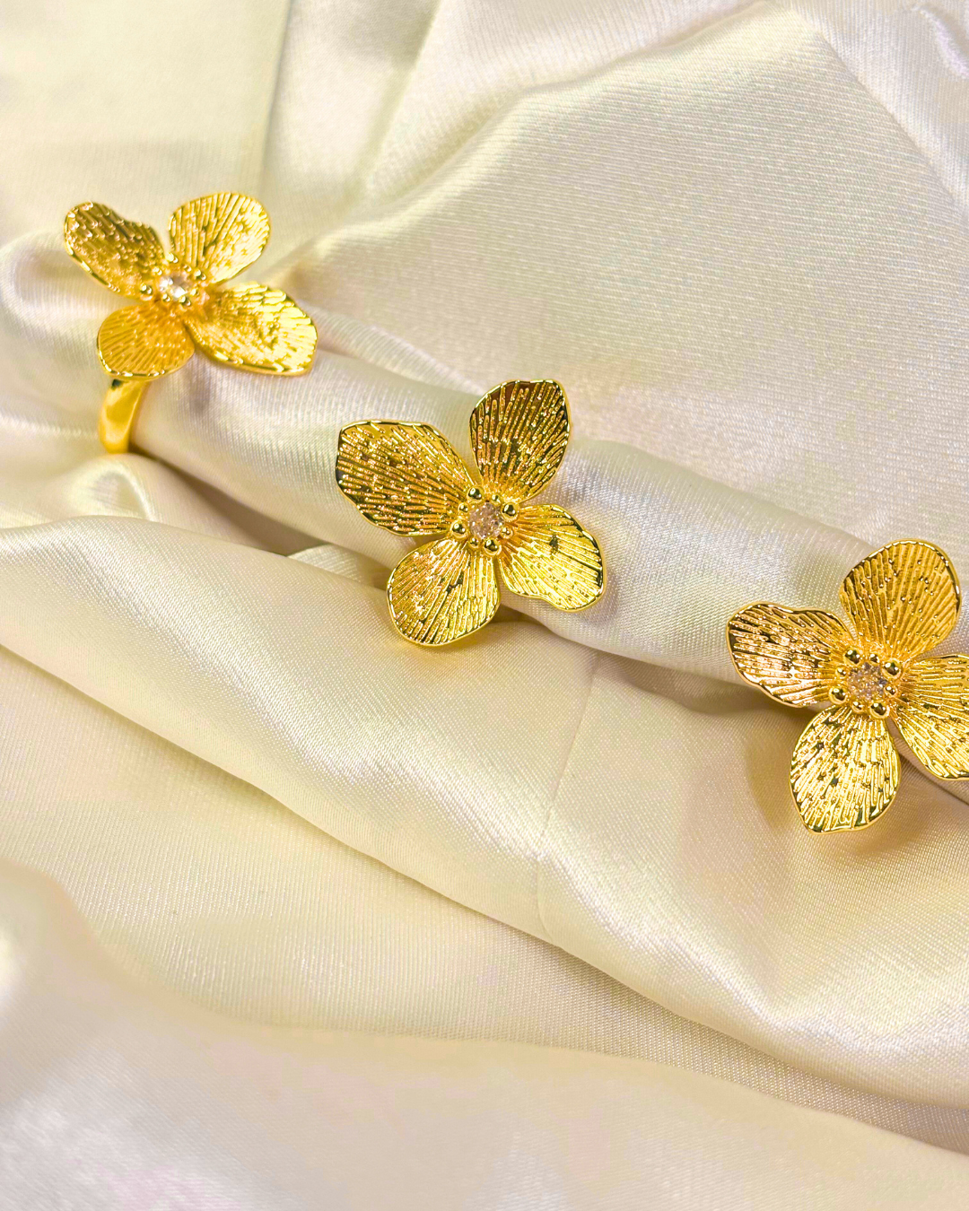 Floral Statement Ring | WATERPROOF | ANTI-TARNISH| DAILY WEAR