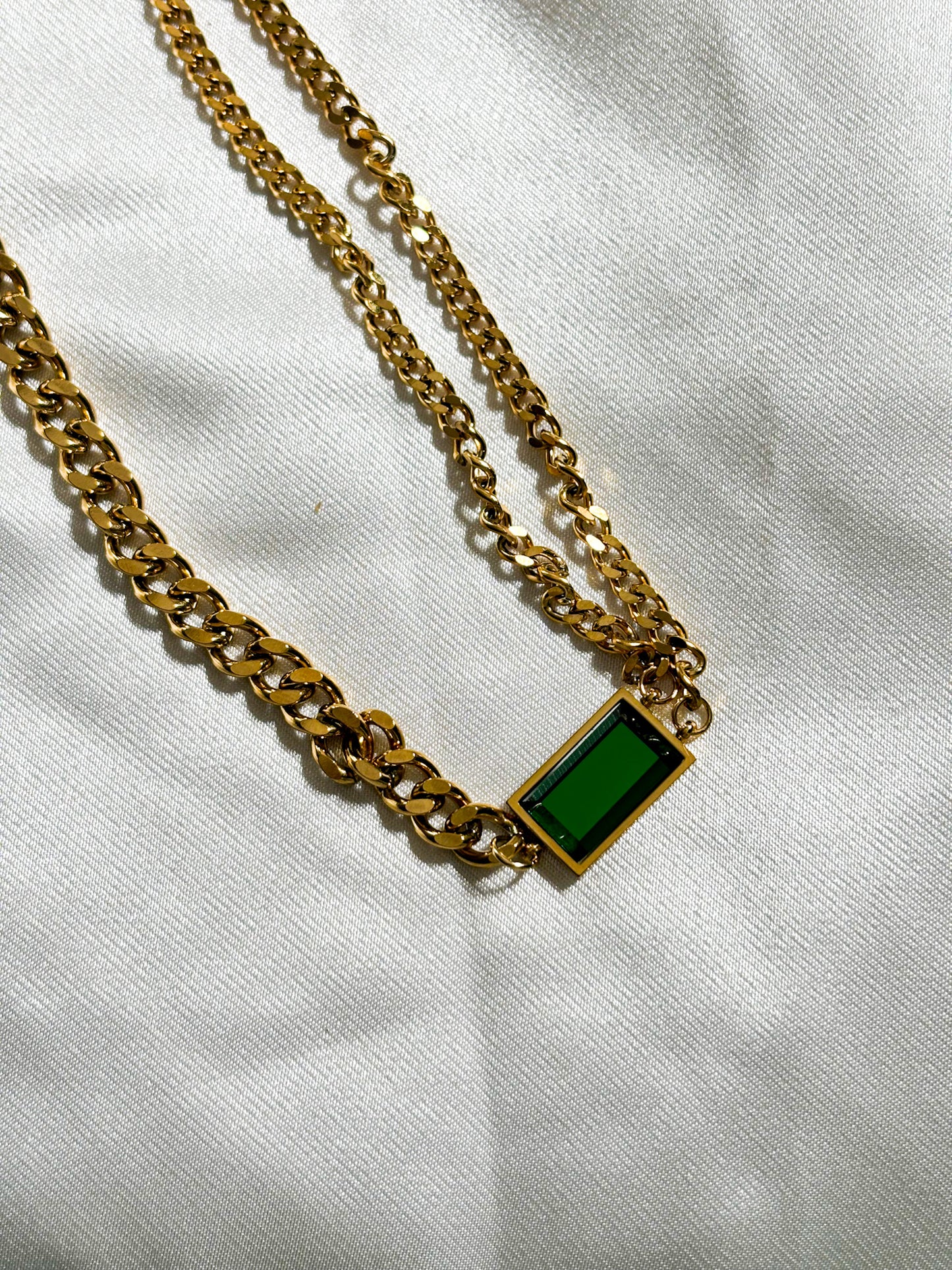 Cuban Link Chain Necklace - 18K Gold Plated | Waterproof | Anti-Tarnish