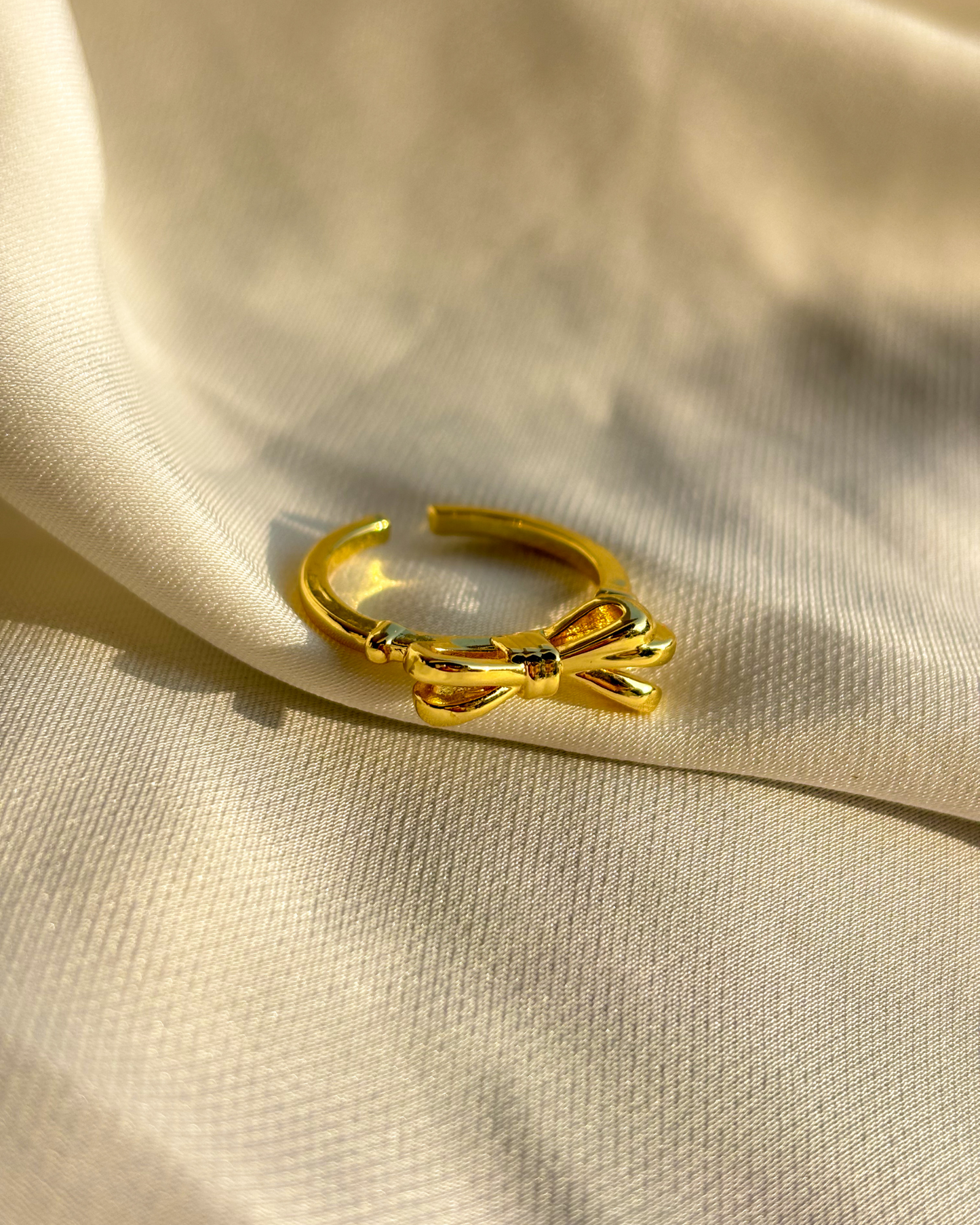 Luna Bow Ring - 18K Gold Plated | Waterproof | Anti-Tarnish