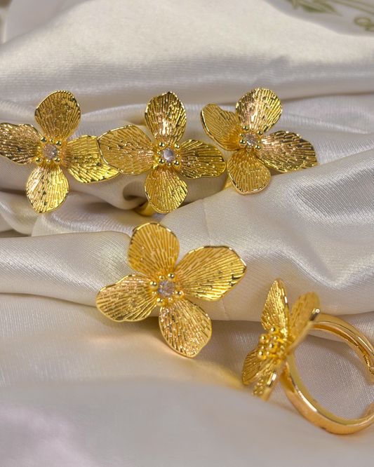 Floral Statement Ring | WATERPROOF | ANTI-TARNISH| DAILY WEAR