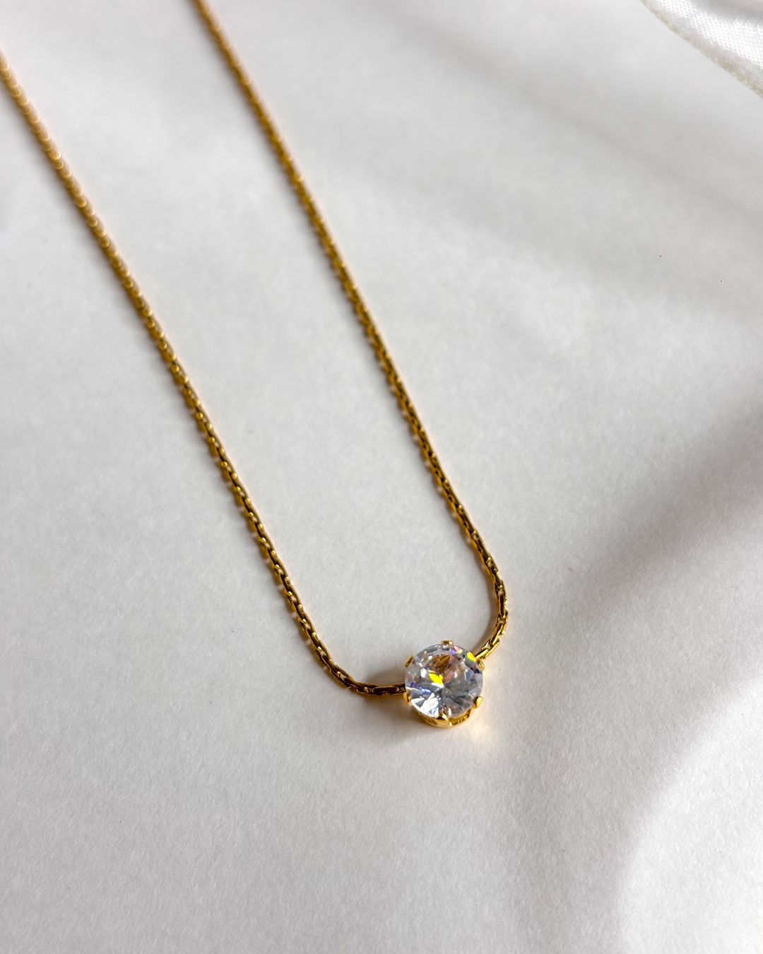 Classic Solitaire Pendant Necklace