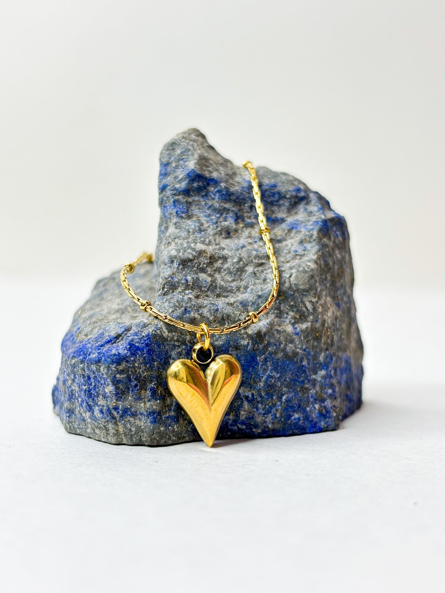 Heart Pendant Necklace - 18K Gold Plated | Waterproof | Anti-Tarnish