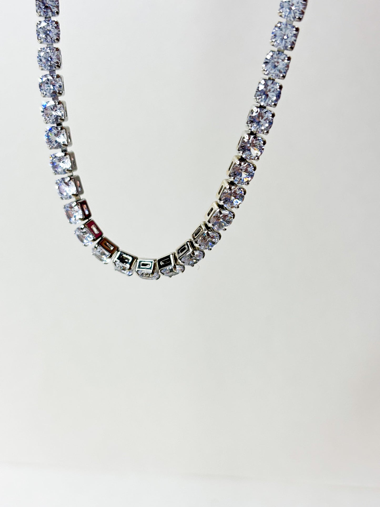 Tennis Chain Necklace - 18K Gold Plated | Waterproof | Anti-Tarnish